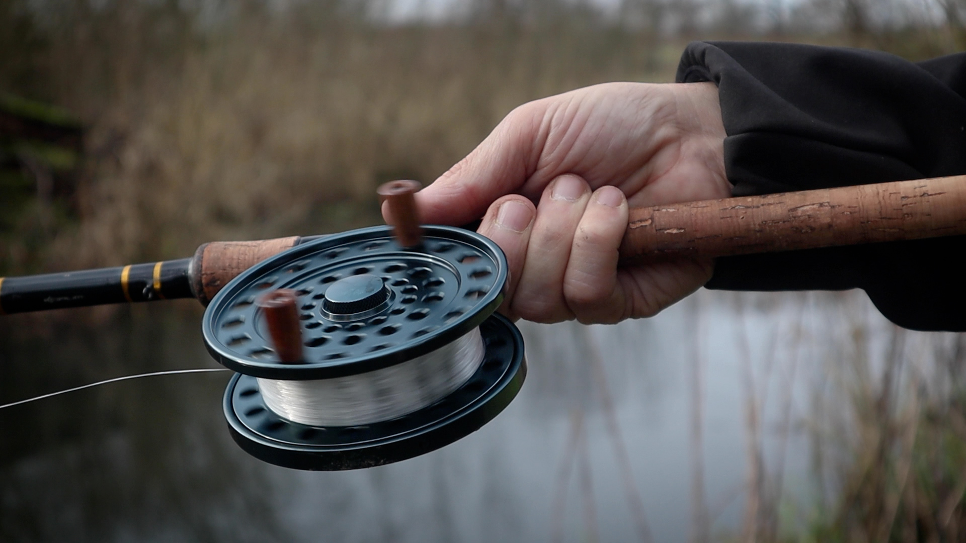 climax v1 fly reel MASTER LOGIC 3/4WT 10' Fishing Rod and Combo Starter Kit Ultra powerful fly reel with IPX8 sealed drag and high strength construction.The Liquid Max 10 Reel Cadet by Lamson it is designed to face extreme conditions thanks to the Cobalt Drag System Orvis Battenkill Click Fly Reel