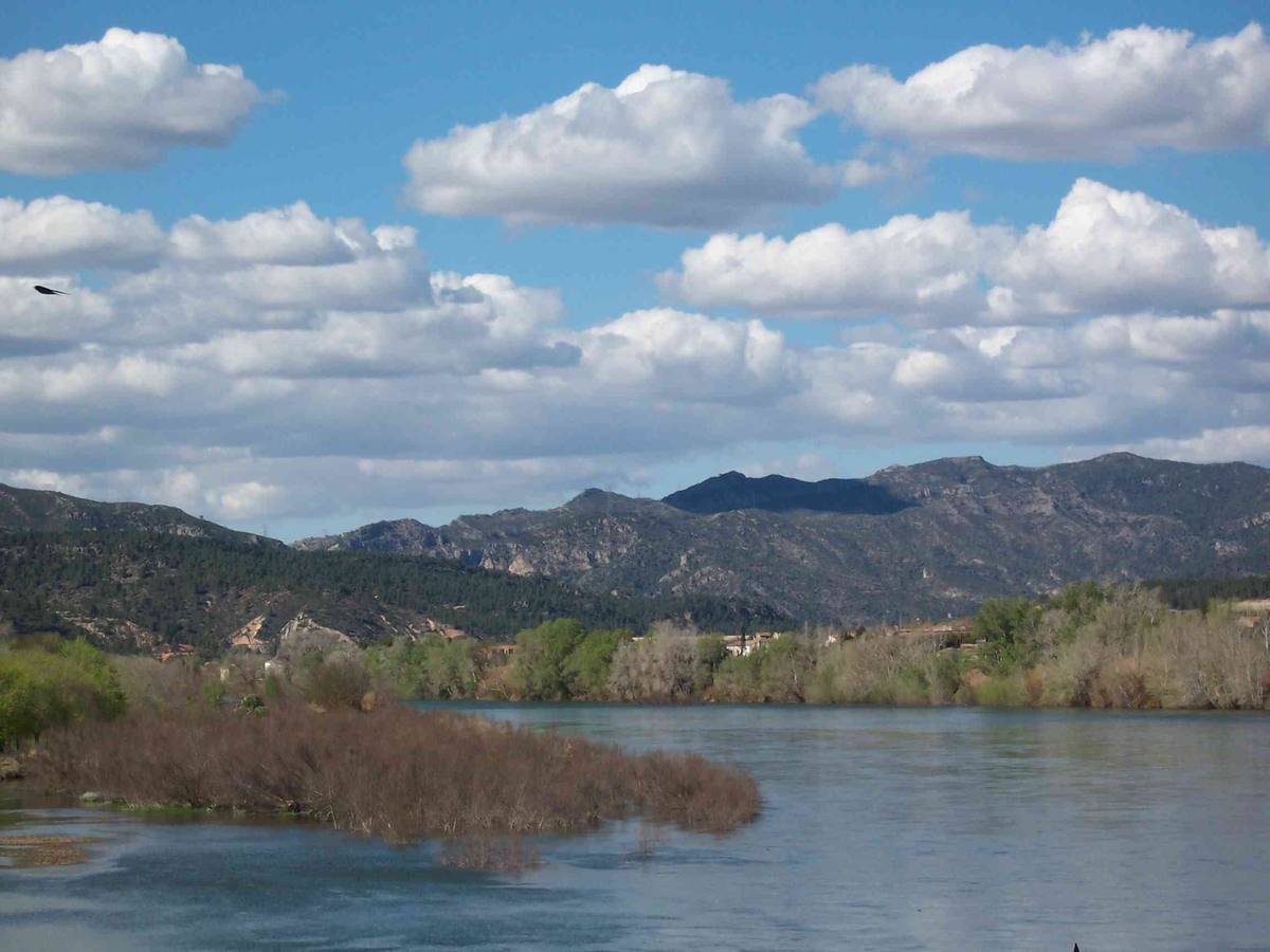 ebro-1