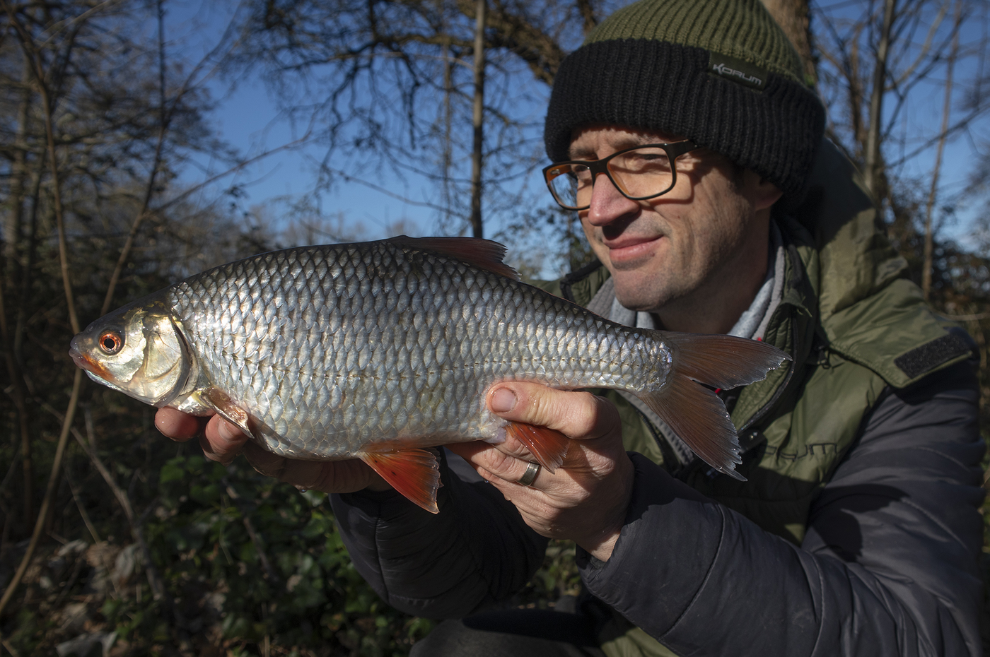 How to catch big river roach