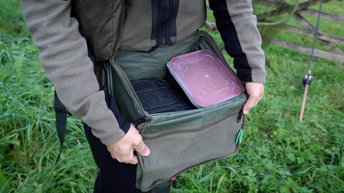 korum fishing luggage